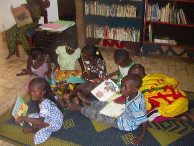 Espace enfants bibli Missira