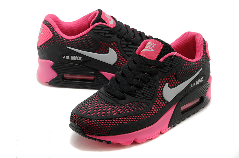 basket femme nike noir et rose