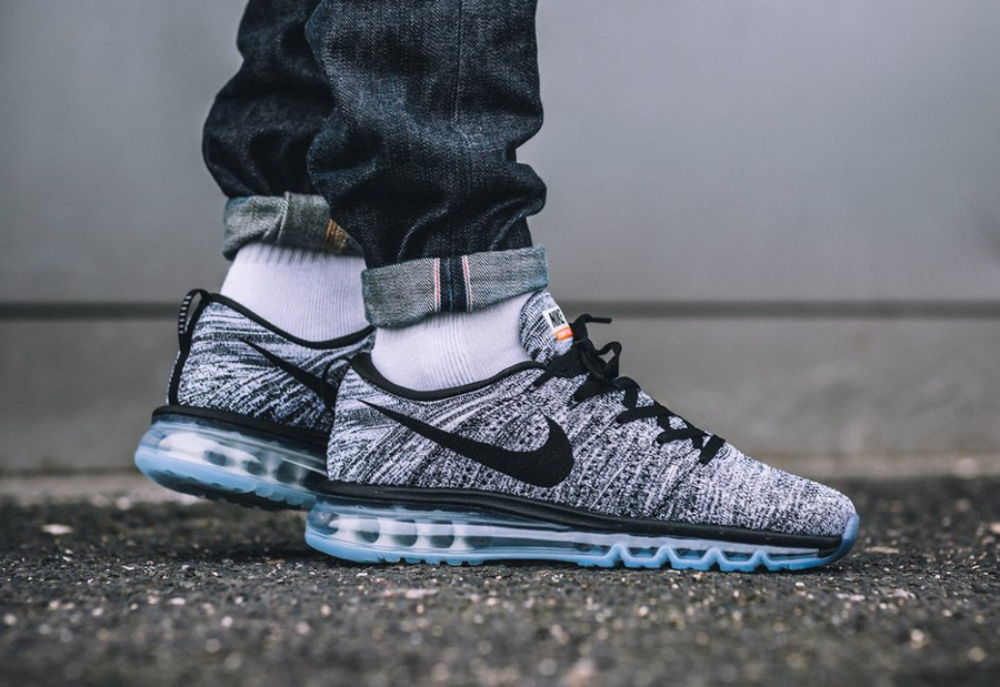 nike air max flyknit oreo