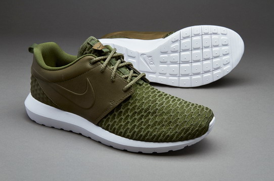 nike roshe run flyknit grise